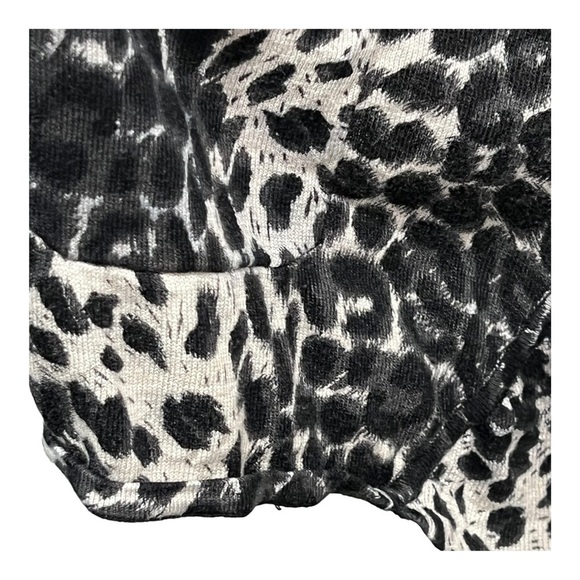 Soft Surroundings Animal Print Ruffled Cardigan Size PS - Picture 4 of 8